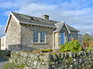 Self catering breaks at Langhaugh in Newcastleton, Roxburghshire