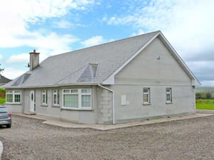Self catering breaks at Hickeys Cottage in Knockanore, County Waterford