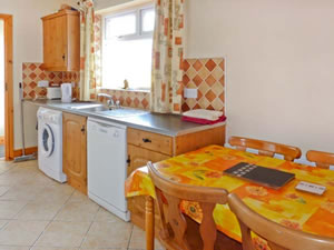 Self catering breaks at Lakeside Cottage 1 in Achill Island, County Mayo