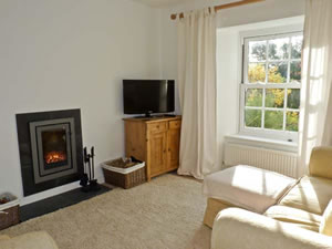 Self catering breaks at The Dairy in Coverack, Cornwall