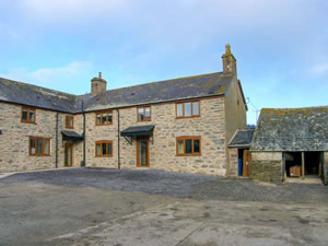 Self catering breaks at Tyddyn in Ruthin, Denbighshire