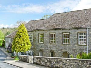 Self catering breaks at 13 Riverside Walk in Airton, North Yorkshire