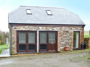 Self catering breaks at Downicary Chapel Stable in St Giles-On-The-Heath, Devon