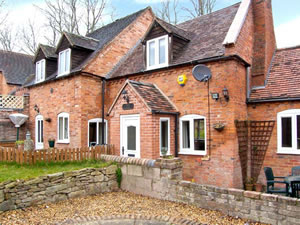 Self catering breaks at Brook Cottage in Coalbrookdale, Shropshire