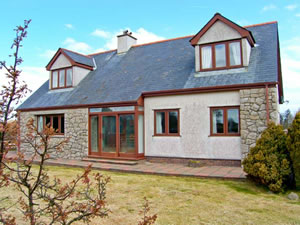 Self catering breaks at Cae Glas in Llangefni, Isle of Anglesey