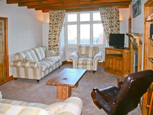 Self catering breaks at York House in Staithes, North Yorkshire