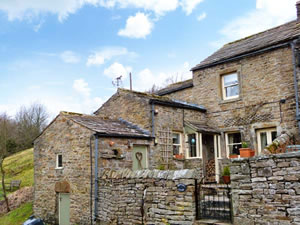 Self catering breaks at Brown Hill Cottage in Low Row, North Yorkshire