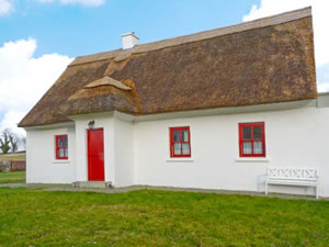 Self catering breaks at Jaunty Cottage in Cong, County Mayo