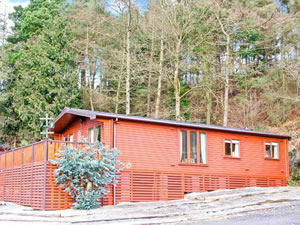 Self catering breaks at 10 Astbury Falls in Bridgnorth, Shropshire