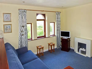 Self catering breaks at Stable Loft in Haworth, West Yorkshire