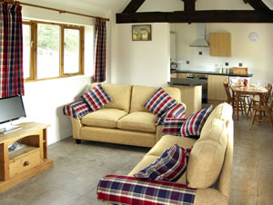 Self catering breaks at The Roost in Clifford Chambers, Warwickshire