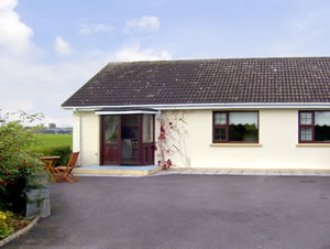 Self catering breaks at Aras Ui Dhuill in Abbeydorney, County Kerry