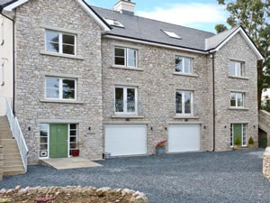 Self catering breaks at Hillberry in Grange-over-Sands, Cumbria