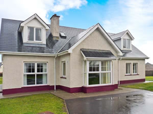 Self catering breaks at 11 Portbeg Holiday Home in Bundoran, County Donegal