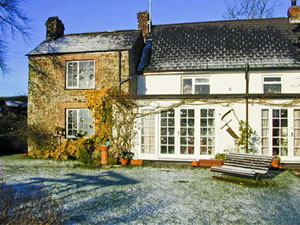 Self catering breaks at Coles Cottage in Holsworthy, Devon