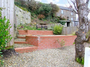 Self catering breaks at Stoneleigh in St Dogmaels, Ceredigion
