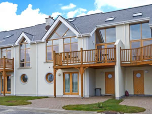 Self catering breaks at At Water Edge in Termonbarry, County Roscommon