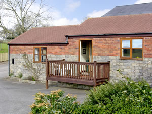 Self catering breaks at Tippins Lodge in Upper Sapey, Herefordshire