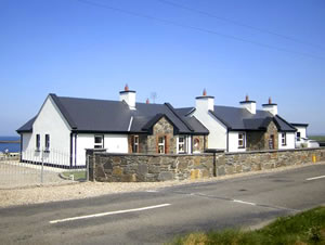 Self catering breaks at Ceol Na Mara in Spanish Point, County Clare
