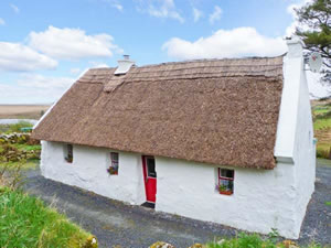 Self catering breaks at The Thatch in Spiddal, County Galway