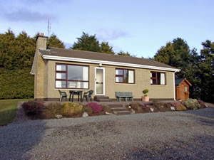 Self catering breaks at Bayview Cottage in Kilgarvan, County Kerry