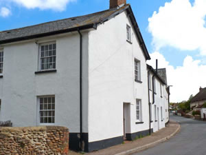 Self catering breaks at Suffolk Cottage in Woodbury, Devon