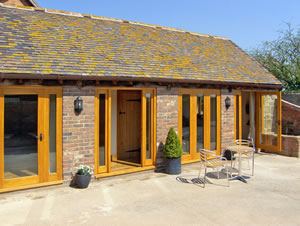 Self catering breaks at The Byre in Billingsley, Shropshire