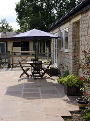 Self catering breaks at Beckhill Cottage in Brandsby, North Yorkshire