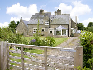 Self catering breaks at The Annexe- Eastfield Hall in Warkworth, Northumberland