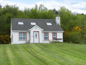 Self catering breaks at Glencross Cottage in Rathmullan, County Donegal