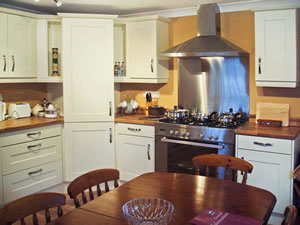 Self catering breaks at Seaview Apartment in Alnmouth, Northumberland