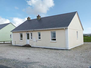 Self catering breaks at Seabreeze in Falcarragh, County Donegal