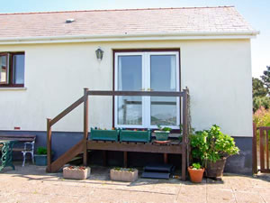 Self catering breaks at Waters Edge in Pembroke, Pembrokeshire