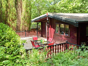Self catering breaks at Top Lodge- 4 Skiptory Howe Lodge in Bowness, Cumbria