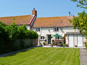 Self catering breaks at The Cottage in Cannington, Somerset