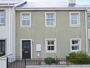 Self catering breaks at 4 Pairc Ard Sheelhene in Sneem, County Kerry