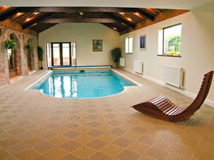 Self catering breaks at Brookway Lodge in Whitford, Flintshire