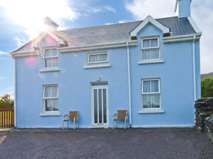 Self catering breaks at Tig Nell in Castlecove, County Kerry