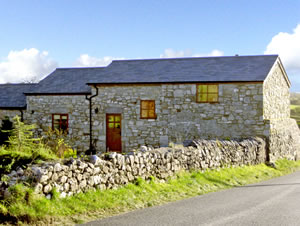 Self catering breaks at The Granary in Whitford, Flintshire