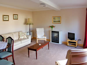 Self catering breaks at Blairmount Coach House in Blairgowrie, Perthshire