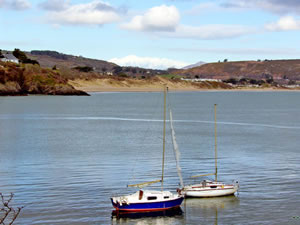 Self catering breaks at Bwythyn-y-Saer in Abersoch, Gwynedd