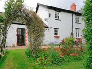 Self catering breaks at Coed y Gelli in Abergavenny, Monmouthshire
