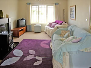 Self catering breaks at Nells Cottage in Stradbally, County Waterford