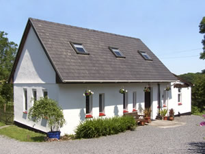 Self catering breaks at Barn Owl Cottage in Carmarthen, Carmarthenshire