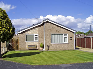 Self catering breaks at Fen Hide in Long Sutton, Lincolnshire