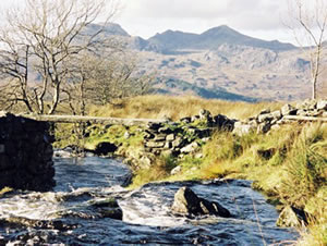 Self catering breaks at 2 Capel Gwyn in Llan Ffestiniog, Gwynedd