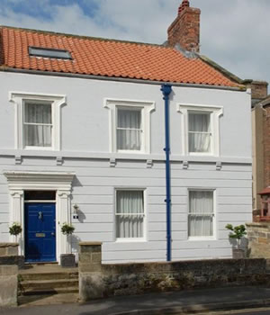 Self catering breaks at Roseberry House in Whitby, North Yorkshire