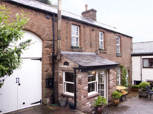 Self catering breaks at 2 Eden Grove Cottages in Armathwaite, Cumbria