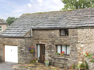 Self catering breaks at Old Cottage in Nateby, Cumbria