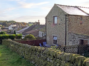 Self catering breaks at Rose Barn in Sparrowpit, Derbyshire